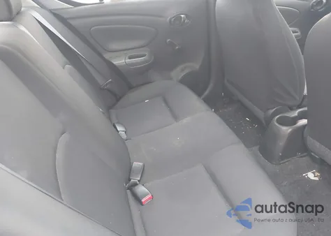 2017 Nissan Versa 1.6 S z USA, uszkodzony, nr VIN 3N1CN7AP4HL888532